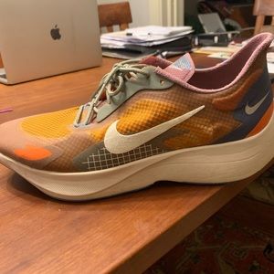 Nike Vapor Street PEG, like new